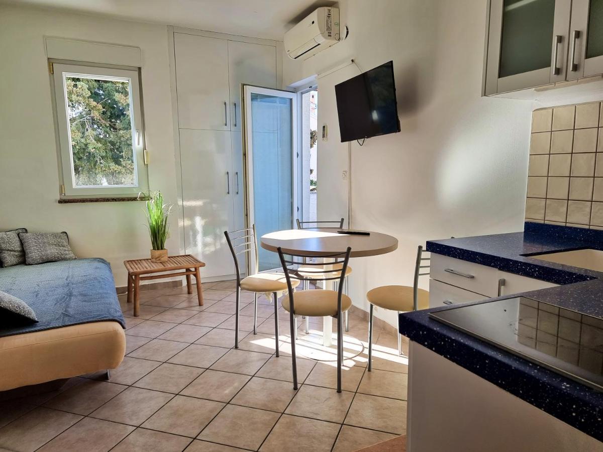 Apartment Aqua Near The City Beach Novalja Zewnętrze zdjęcie